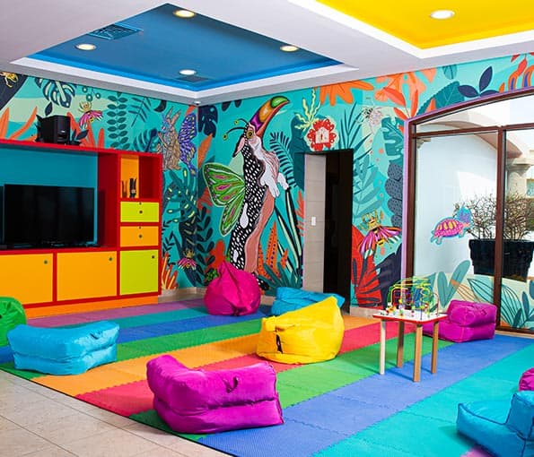 The little ones have fun while you relax