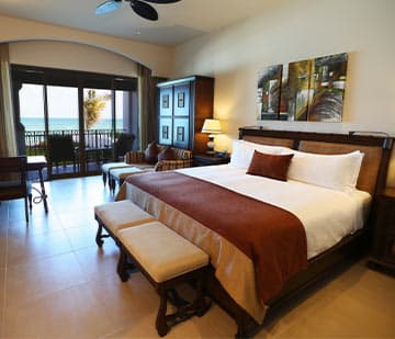 All Inclusive Resort offer accommodation with one King-size bed and private terrace